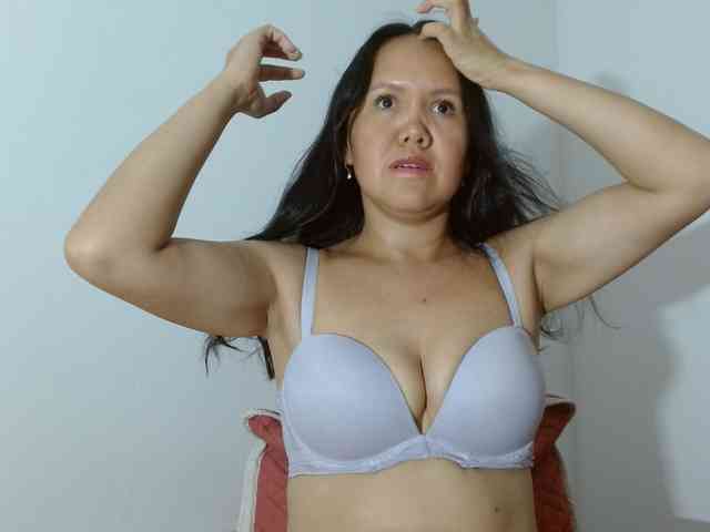 marilyn-beautifullyhairy