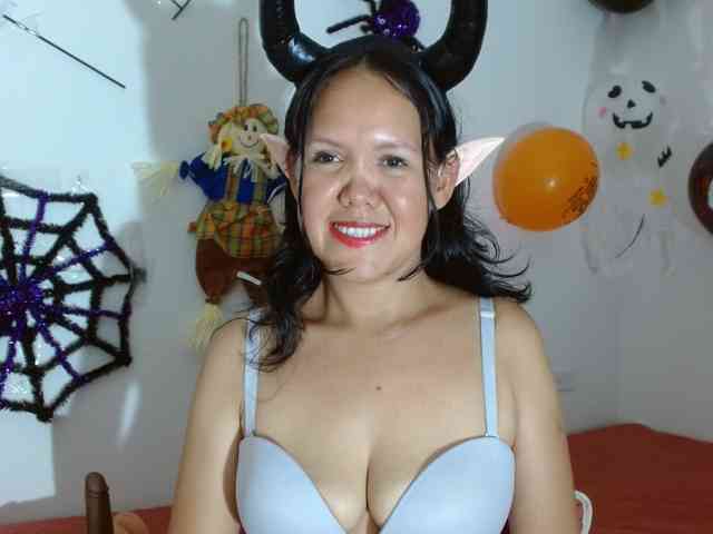 marilyn-beautifullyhairy