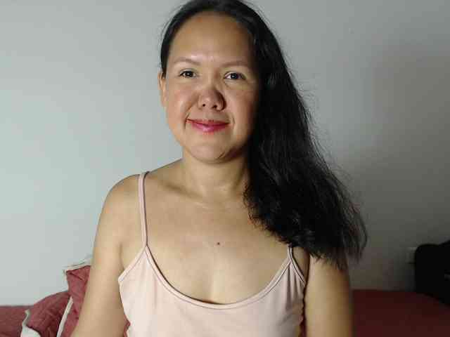 marilyn-beautifullyhairy webcam