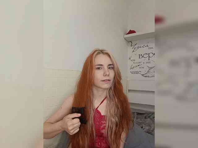 MissKitsune webcam