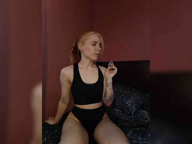 MissKitsune webcam