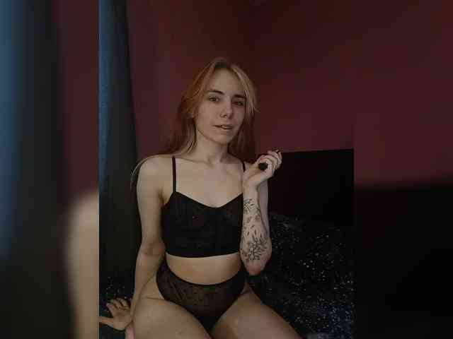 MissKitsune webcam