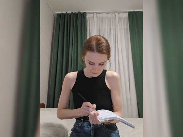 MCmcMC4 Nude Live Sex Shows
