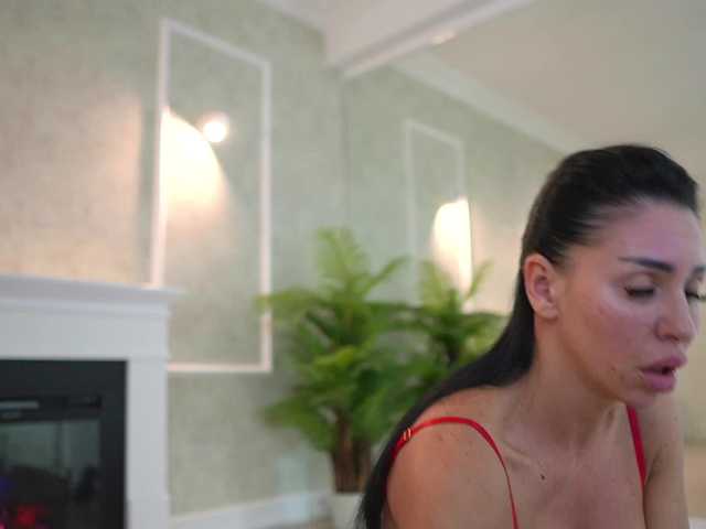 Sex chat gratuit in direct cu MyaBlack pe BongaCams