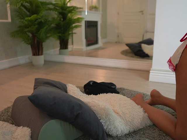 Sex chat gratuit in direct cu MyaBlack pe BongaCams