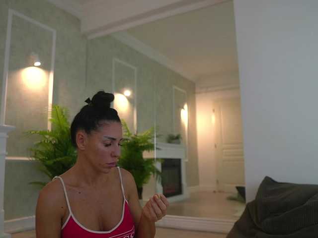 MyaBlack live cam on BongaCams