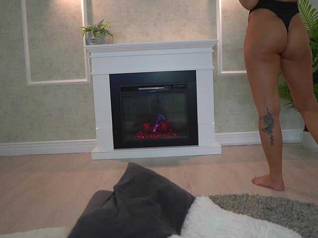 Sex chat gratuit in direct cu MyaBlack pe BongaCams