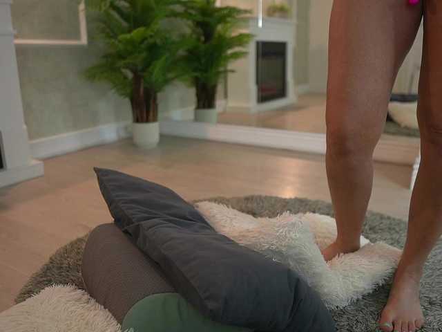 Sex chat gratuit in direct cu MyaBlack pe BongaCams