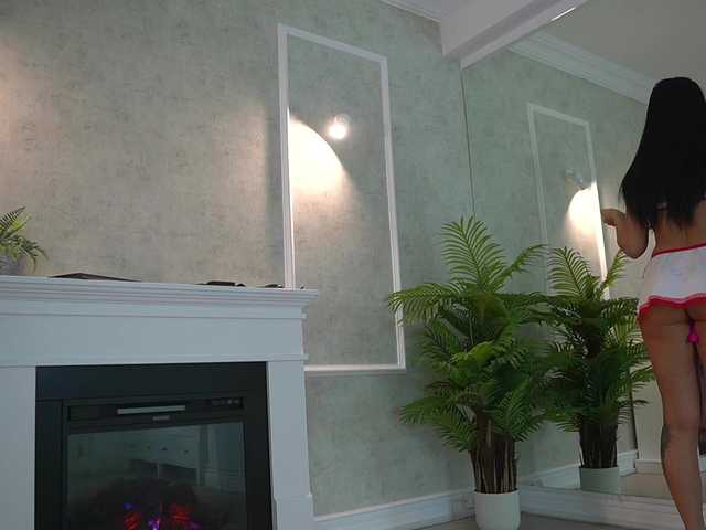 Sex chat gratuit in direct cu MyaBlack pe BongaCams