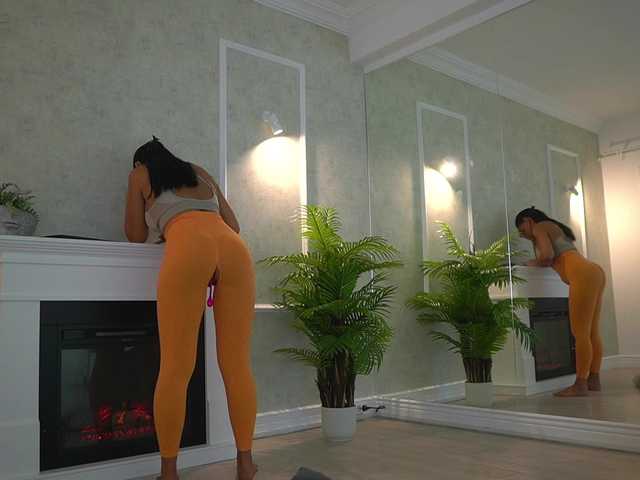 MyaBlack live cam on BongaCams