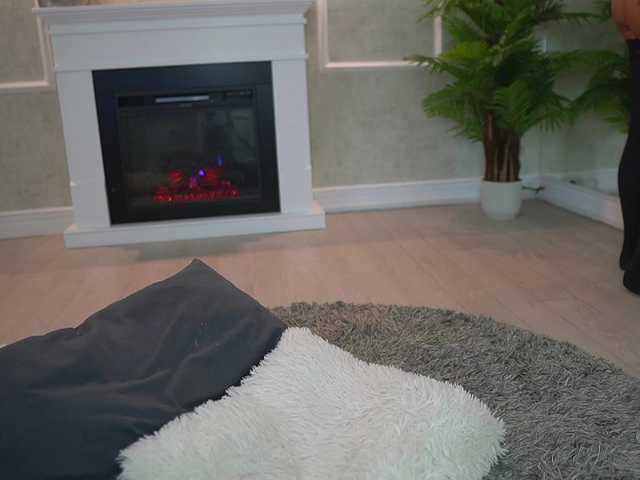 Sex chat gratuit in direct cu MyaBlack pe BongaCams