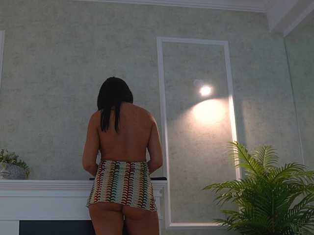MyaBlack, live now on BongaCams