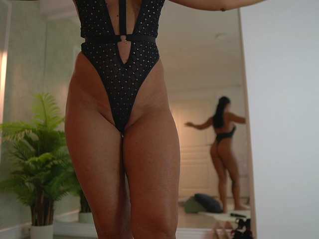 MyaBlack live cam on BongaCams