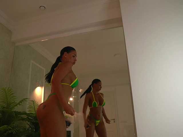 myablack live sex show