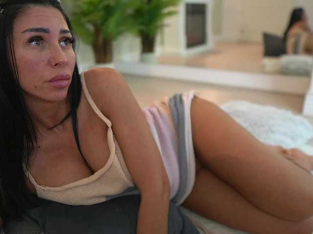 MyaBlack live cam on BongaCams