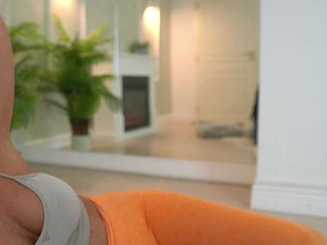 MyaBlack live cam on BongaCams