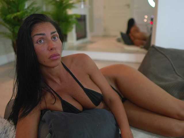 MyaBlack live webcam show