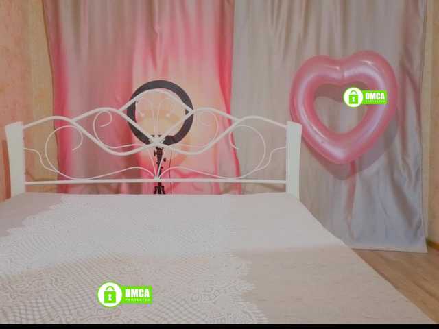Elfi-sos live cam on BongaCams
