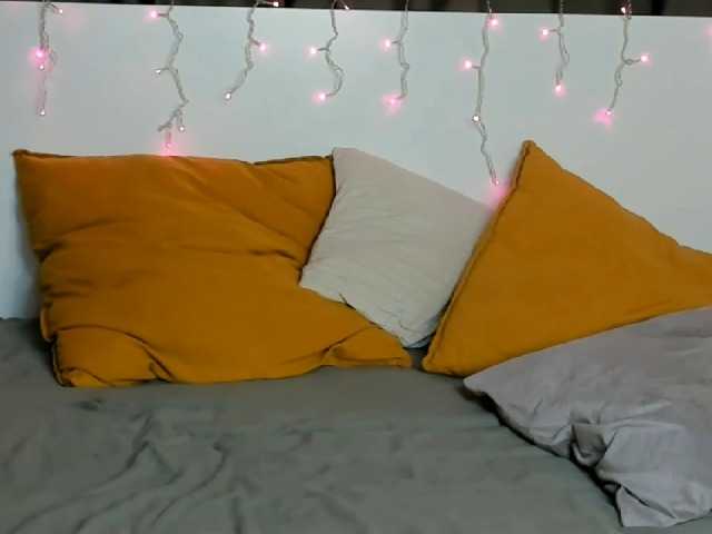 IninityKitty live cam on BongaCams