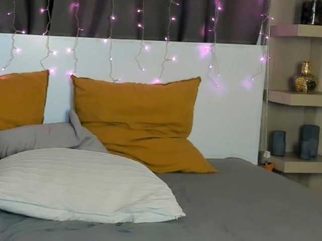 IninityKitty live cam on BongaCams