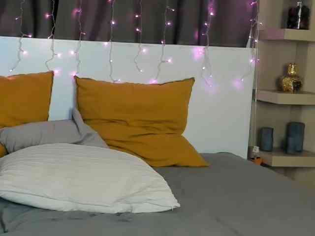 IninityKitty webcam