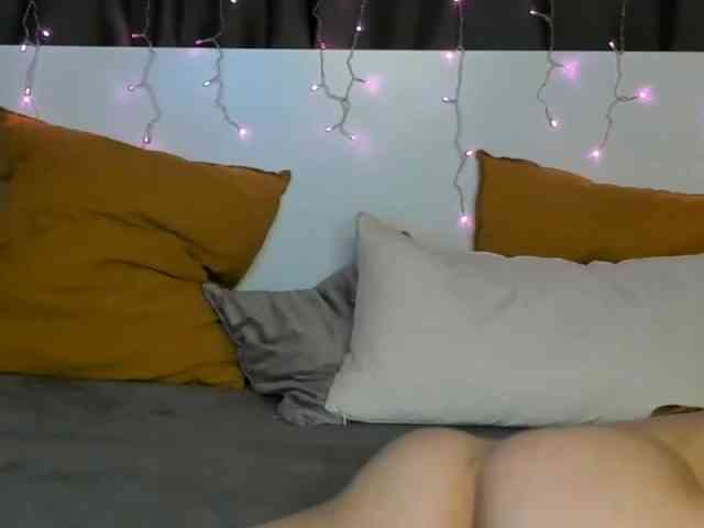IninityKitty webcam