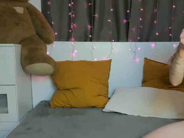 IninityKitty webcam