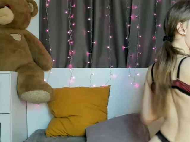 IninityKitty webcam