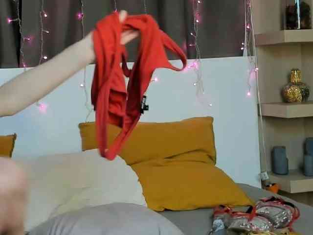IninityKitty webcam