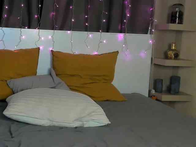 IninityKitty webcam
