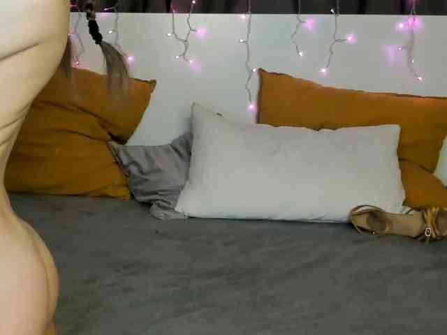 IninityKitty webcam