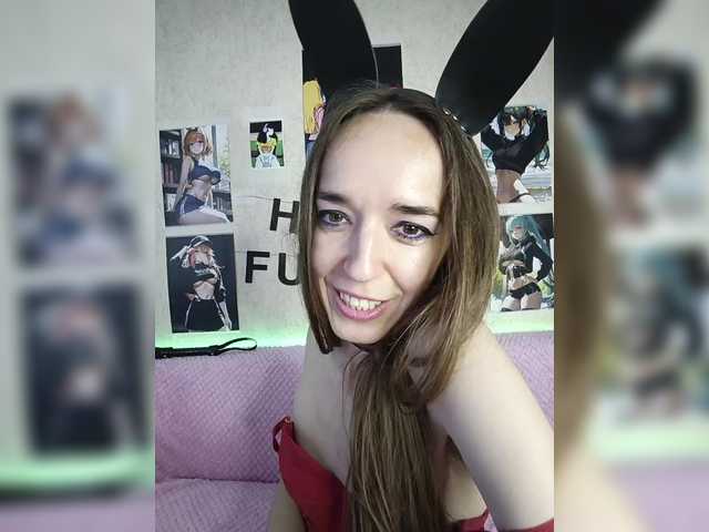 StarKristy Live Cam and Statistics on UnifiedCams
