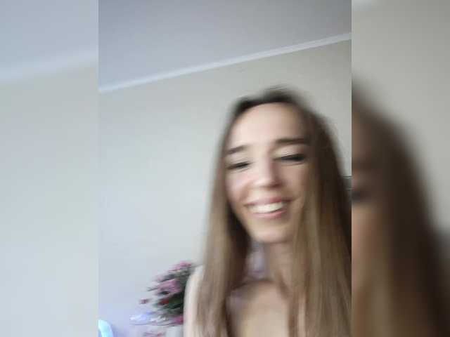 StarKristy's BongaCams show and profile