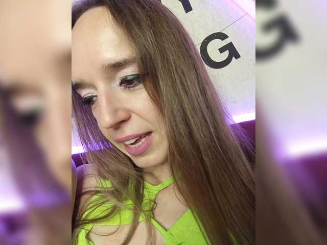 StarKristy live cam on BongaCams
