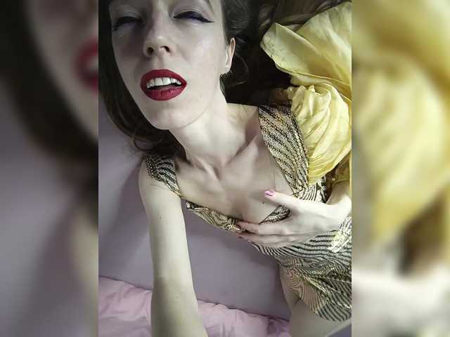  StarKristy chat room