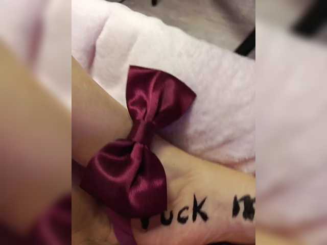 A_R_T_A live cam on BongaCams