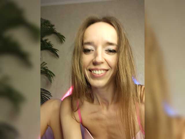 A_R_T_A live cam preview