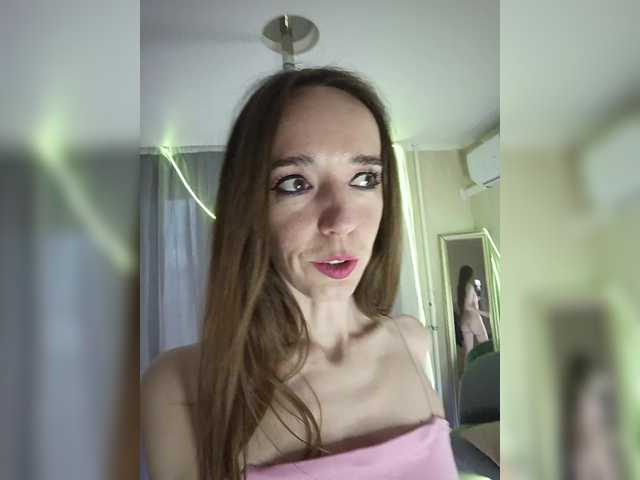 StarKristy live cam and statistics on UnifiedCams