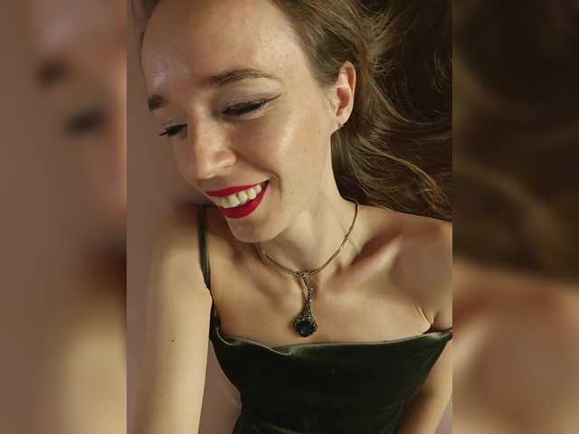 StarKristy live cam on BongaCams