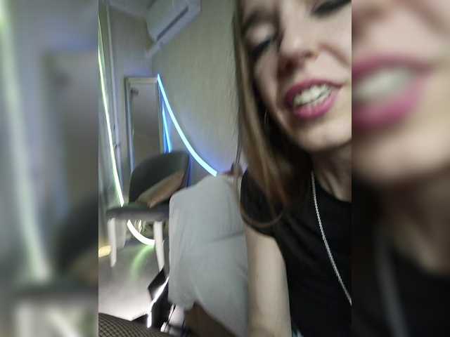  StarKristy chat room