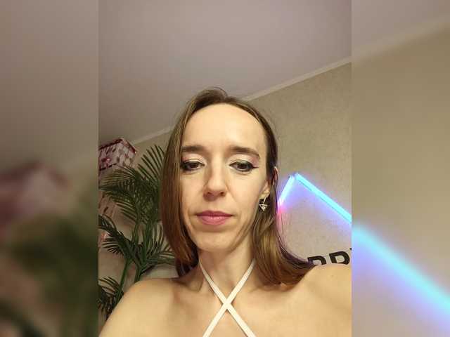 A_R_T_A live cam