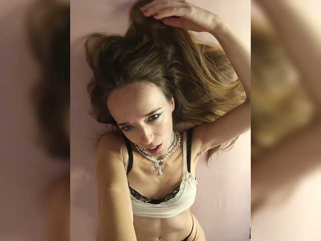 StarKristy live cam on BongaCams