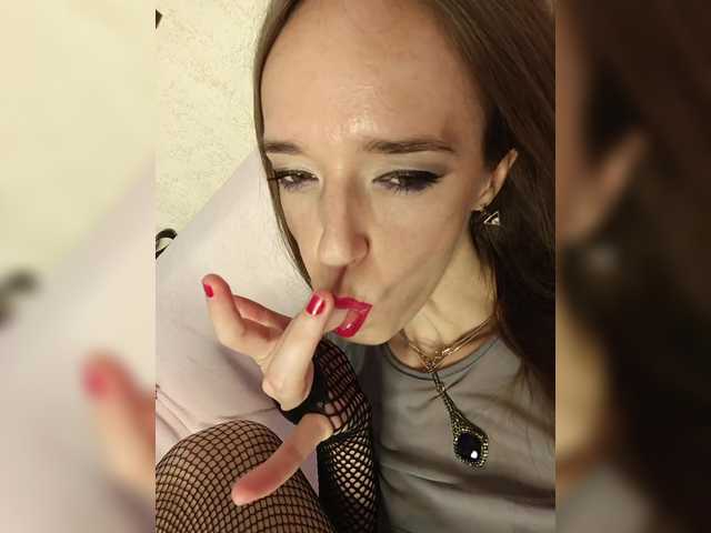 A_R_T_A live webcam show