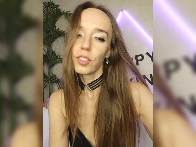StarKristy live cam on BongaCams