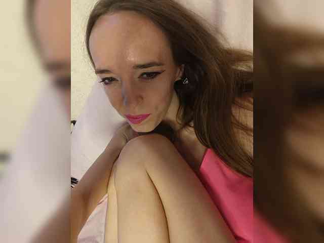 A_r_t_a's cam show statistics and live stream