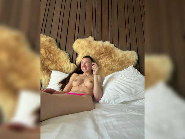 Kate777Alex live cam on BongaCams