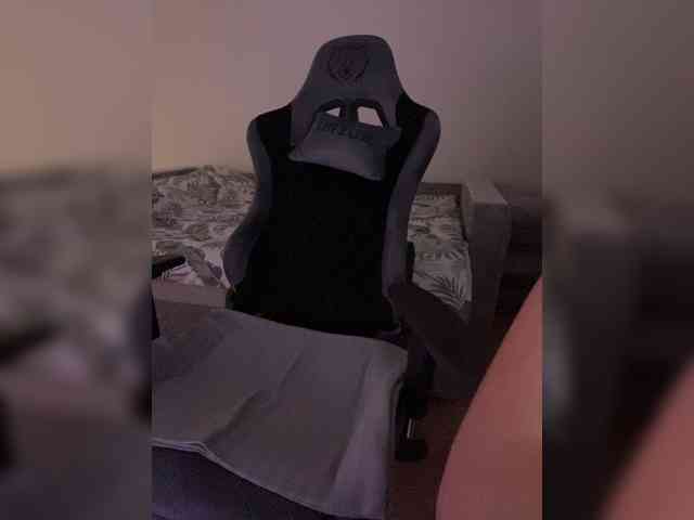 _M_O_L_O_K_O_ webcam