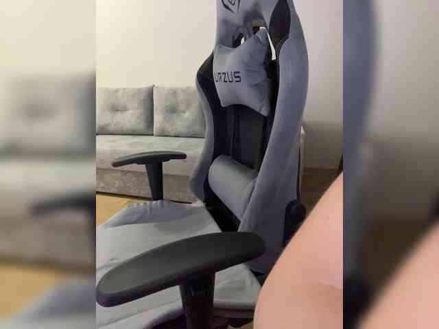 molochnaya000 Sex Cam Show