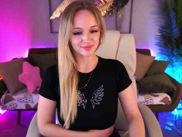 LylaNimfa webcam