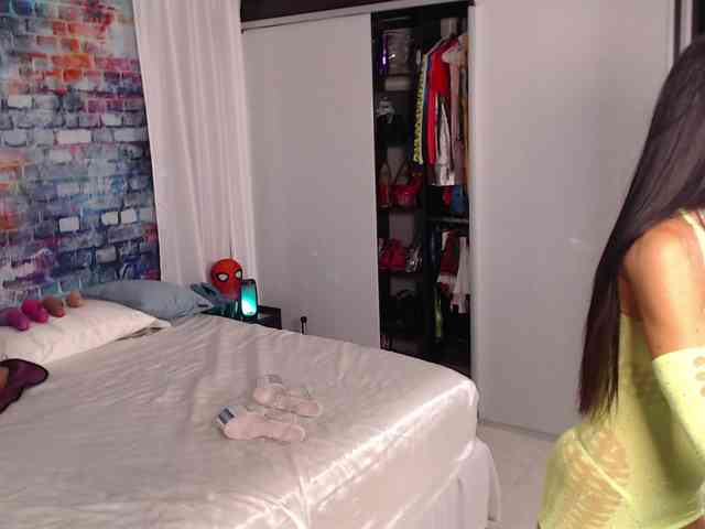 FeliciaHardon1 webcam